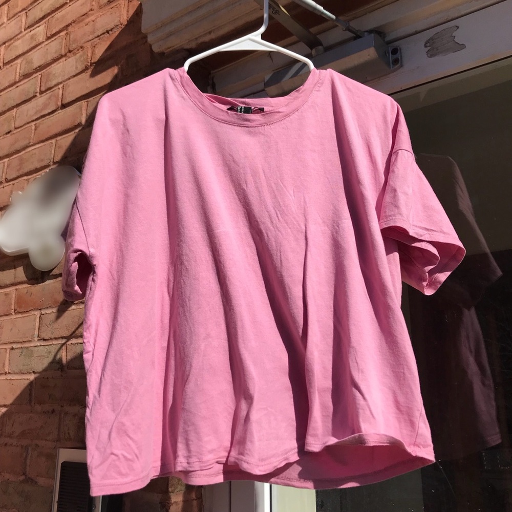 Pink T-Shirt from Forever21 size M